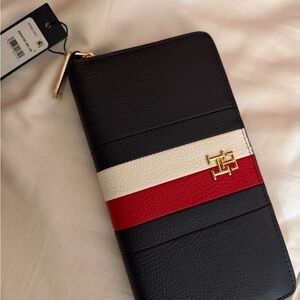 Tommy Hilfiger Black Wallet with Gold Zipper